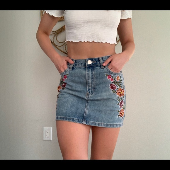 Forever 21 Dresses & Skirts - Floral Embroidered Denim Mini Skirt
